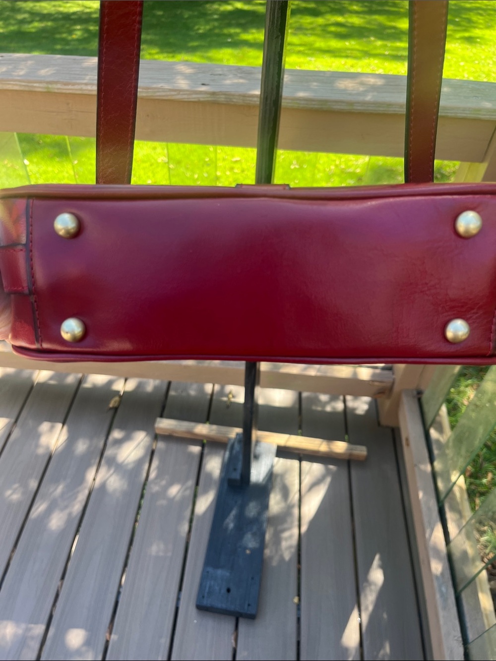 Patricia Nash Red Marbled Leather Crossbody with Gold-Tone Clasp - Picture 4 of 15